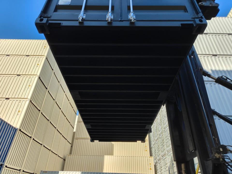 Used 20FT container — floor